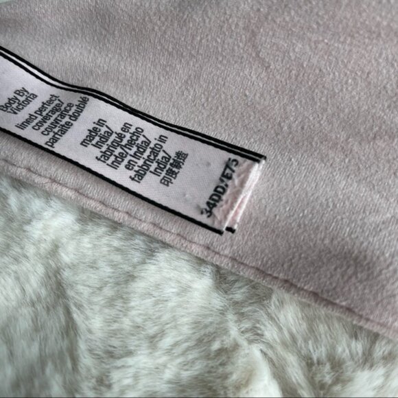 Victoria's Secret | Body By Victoria Lined Perfect Coverage | Size 34DD - Picture 11 of 11